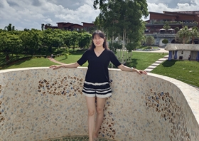 邹艳丽
