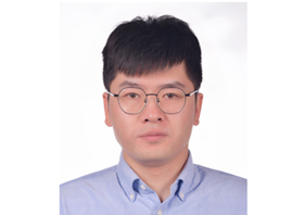 李雄伟